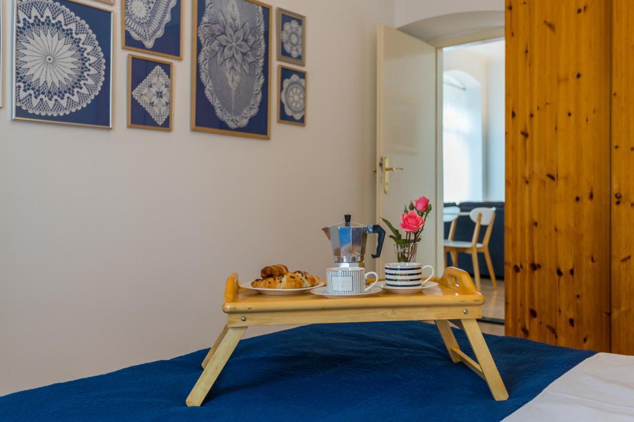Apartman Lussi Pula Exterior photo